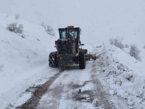 Tunceli’de 144 köy yolu ulaşıma kapandı