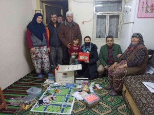 Çocuklar oyun sandıklarına kavuştu