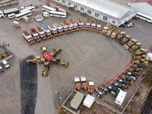 Sivas 300 personel 70 araçla kışa hazır