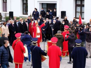Nijer Başbakanı Sakarya’da mehteranla karşılandı
