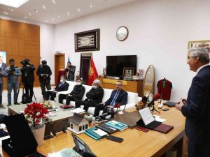 Başkan Yüce: “Sakarya’da hayvancılığın gelişmesi için üretiyoruz”