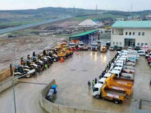 İzmit Belediyesi karla mücadeleye hazır