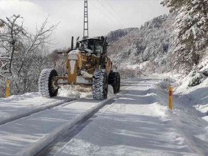 Karabük’te 141 köy yolu ulaşıma kapandı