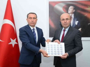 Atatürk’ün Kırşehir’e gelişi nedeniyle pul basıldı