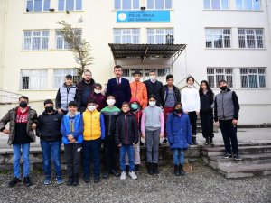 Altındağlı öğrencilere kitap desteği