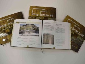 Selçuklu Belediyesinden "Konya Kitabeleri” isimli 2 ciltlik eser
