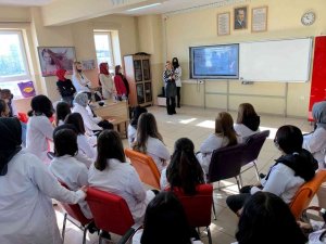 Kütahya Mesleki ve Teknik Anadolu Lisesi’nde uygulamalı kariyer eğitimi