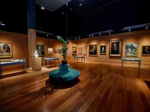 Abdülmecid Efendi’nin eserleri sergileniyor