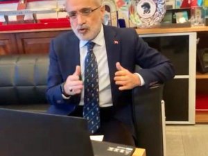 Cumhurbaşkanı Başdanışmanı Topçu: “Yunus Emre, zulmün yaygın olduğu zamanda hakkı, adaleti telkin eden bir değerdir”