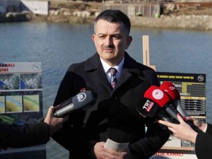 Bakan Pakdemirli: "Efes Antik Kenti 2022’de denizle buluşacak"