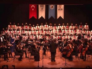 Kartal’da yeni yıl coşkusu, Gençlik Senfoni Orkestrası konseriyle taçlandırıldı