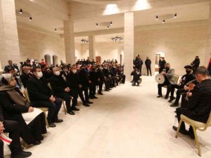 KKTC Cumhurbaşkanı Tatar, Ahi Evran Külliyesi’nde gençlerle bir araya geldi