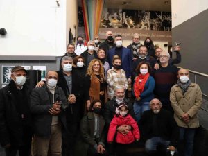 Hasat Sanat Atölyesi ‘Yıl Sonu Karma Sergisi’ Kartal’da açıldı