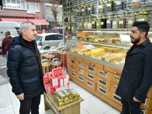 Başkan Çınar,  esnafları ziyaret edip taleplerini dinledi