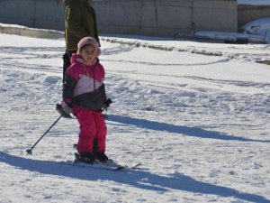 Sarıkamış Kayak Merkezi İranlı turistlerin uğrak yeri oldu