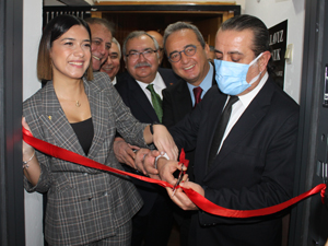 Aydın’da yeni hizmete giren hukuk bürosunun açılışı gerçekleştirildi