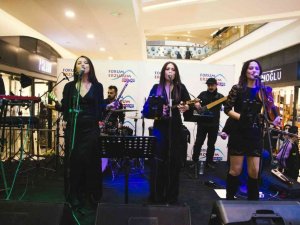 Forum Erzurum Outlet’te SAMİDA rüzgarı esti