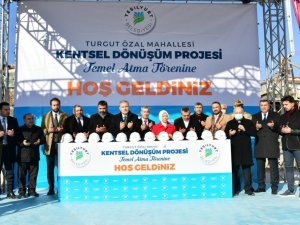 Yeşilyurt ’ta kentsel dönüşüm proje alanında temel atma töreni yaptı