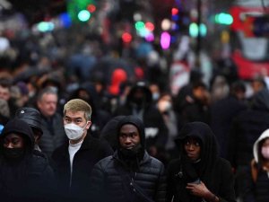 İngiltere Sağlık Bakanı Javid: "Yeni yıldan önce kısıtlama yok"
