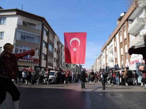 Gölbaşı’ndan Seğmen Alayı geçti