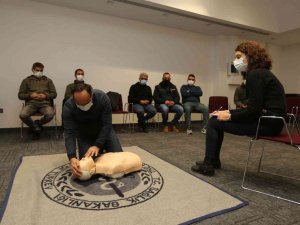 Büyükşehir personeline ilk yardım eğitimi