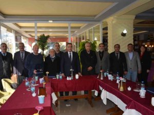 Söke Sosyal Yardımlaşma Vakfı Mütevelli Heyeti 2021 yılının son toplantısını yaptı