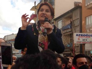 Uşak’ta Akşener’e şok protesto