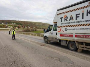 Büyükşehir’den OSB eski yoluna yeni asfalt