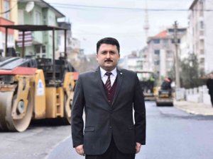 Altıeylül’ün yolları yenilenip iyileştiriliyor