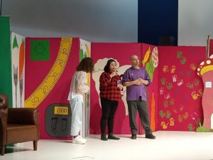 Başiskele’de çocuklara ücretsiz tiyatro gösterimi