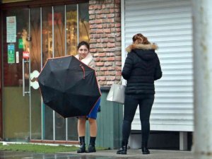 Antalya’da ’Kırmızı’ kod cadde ve sokakları boşalttı