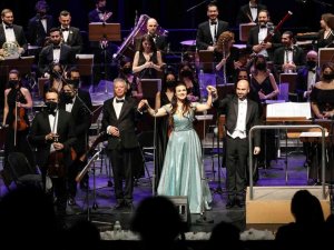 İş Sanat’ın yeni yıl konseri sosyal medya kanalında