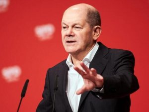 Almanya Başbakanı Scholz: “Rusya uluslararası değerlerimize ve normlarımıza da saldırıyor”