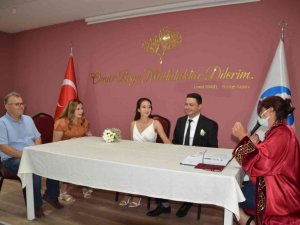 Söke’de 2021 yılında toplam 795 çift dünya evine girdi