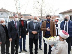 İnegöl’de çocuklar Türk büyüklerinin hikâyeleri ile büyüyor