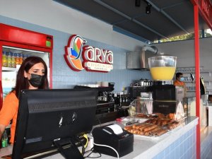 Kuşadası Belediyesi şirketinde çalışanlara yeni yıl sürprizi