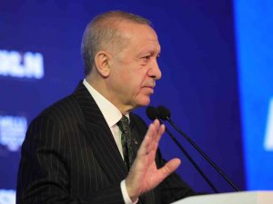 Cumhurbaşkanı Erdoğan: "Yılbaşından itibaren kurun makul bir seviyede istikrar kazanacağını değerlendiriyoruz"