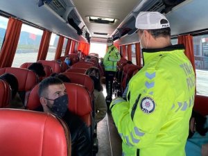 Yeni yıl öncesi otogarda denetimler sürüyor