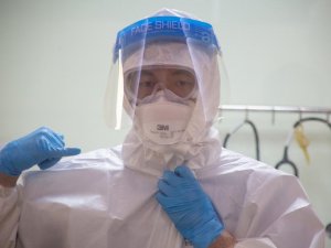 DSÖ Avrupa Direktörü Kluge, 2022’de Covid-19 vakalarına karşı uyardı