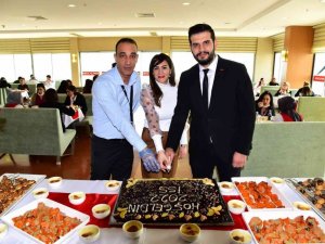 Elazığ’da yeni yıl öncesi sağlıkçılara moral etkinliği