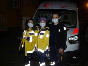 Sağlıkçılar yeni yıla görevlerinin başına girdi