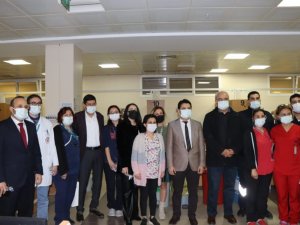 Yeni yıla mesaide giren çalışanları Başkan Özcan yalnız bırakmadı