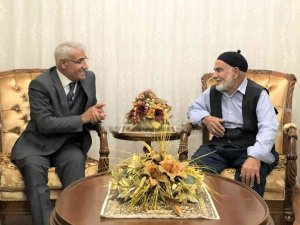 Başkan Güder çalmadık kapı girmedik ev bırakmıyor