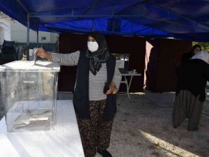 Kırcami referandumunda oy verme işlemi başladı