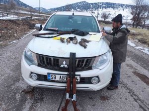 Avlanması yasak olan ardıç kuşunu vuranlara ceza yağdı