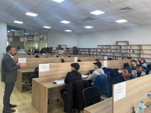 Başkan Çetin, millet kıraathanesinde gençlerle buluştu