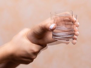 Bu pille titremeye son