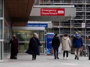 İngiltere’de son 24 saatte 157 bin 758 vaka