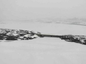 Alparslan-1 Barajı’nın yüzeyi kısmen dondu