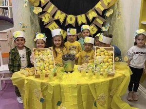 Oyuncak ve Sanat Atölyesi’nde çocuklarla atölye çalışmaları